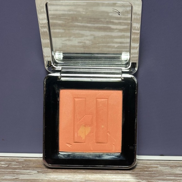 Haus Labs By Lady Gaga Blush - Pomelo Peach (slight damage) - Picture 4 of 6